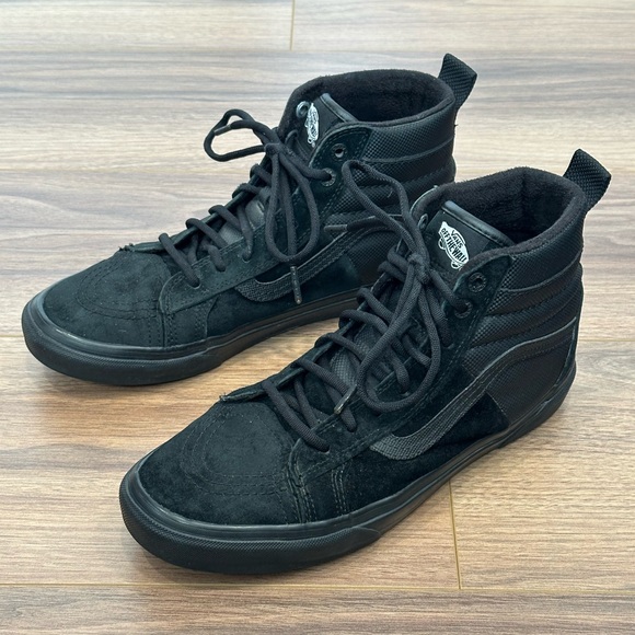 Vans X The North Face Sk8-Hi 46 MTE DX in TNF Black Size 10